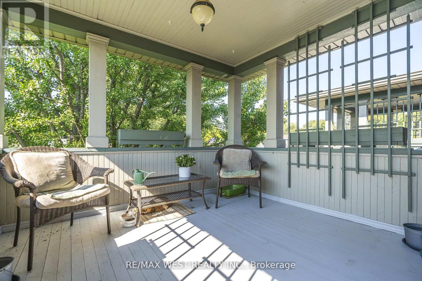 9A HUMEWOOD DRIVE - 22