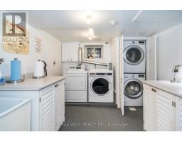 9a Humewood Drive, Toronto, ON M6C1C9 Photo 39