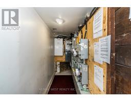 9a Humewood Drive, Toronto, ON M6C1C9 Photo 43