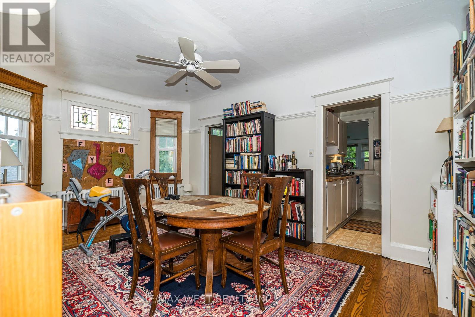 9B HUMEWOOD DRIVE - 27