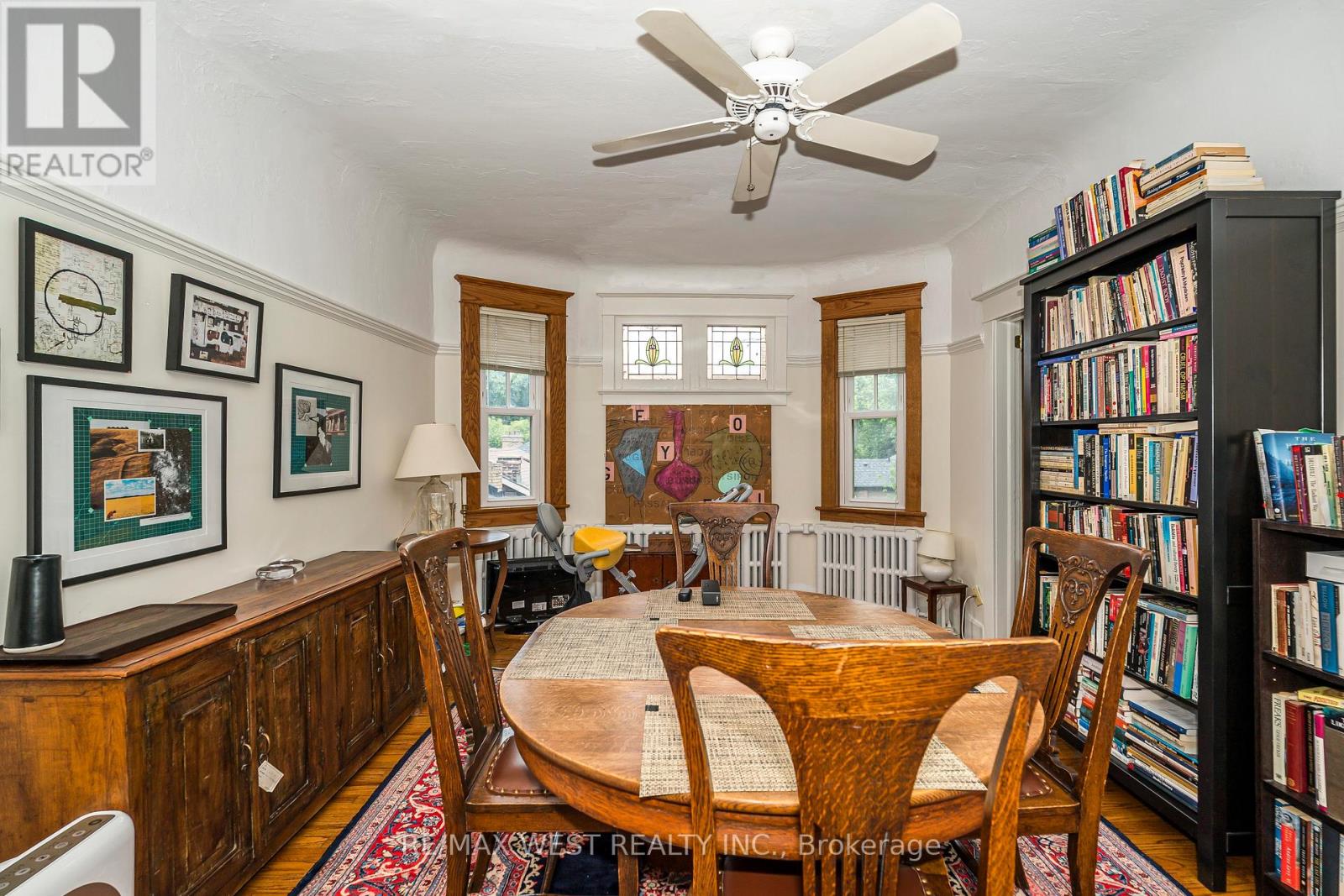 9B HUMEWOOD DRIVE - 28