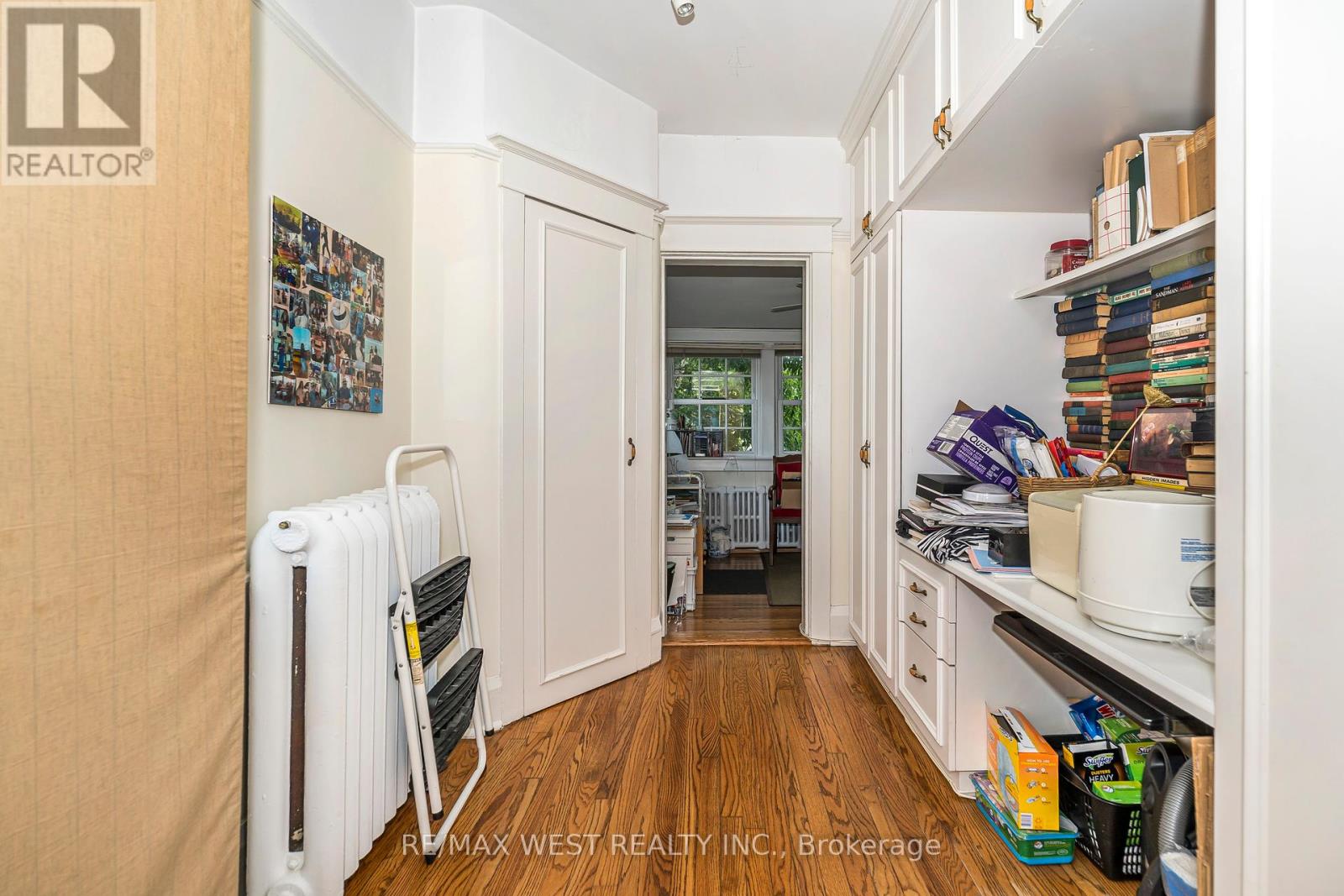 9B HUMEWOOD DRIVE - 31