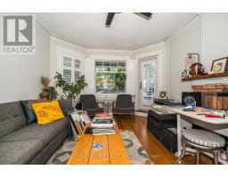 Kitchen - 9b Humewood Drive, Toronto, ON M6C1C9 Photo 10