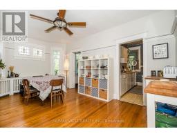 9b Humewood Drive, Toronto, ON M6C1C9 Photo 13