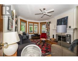 9b Humewood Drive, Toronto, ON M6C1C9 Photo 22