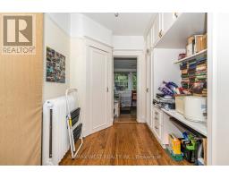 9b Humewood Drive, Toronto, ON M6C1C9 Photo 31