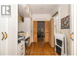 9b Humewood Drive, Toronto, ON M6C1C9 Photo 32