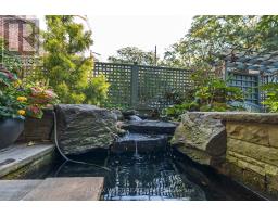9b Humewood Drive, Toronto, ON M6C1C9 Photo 40