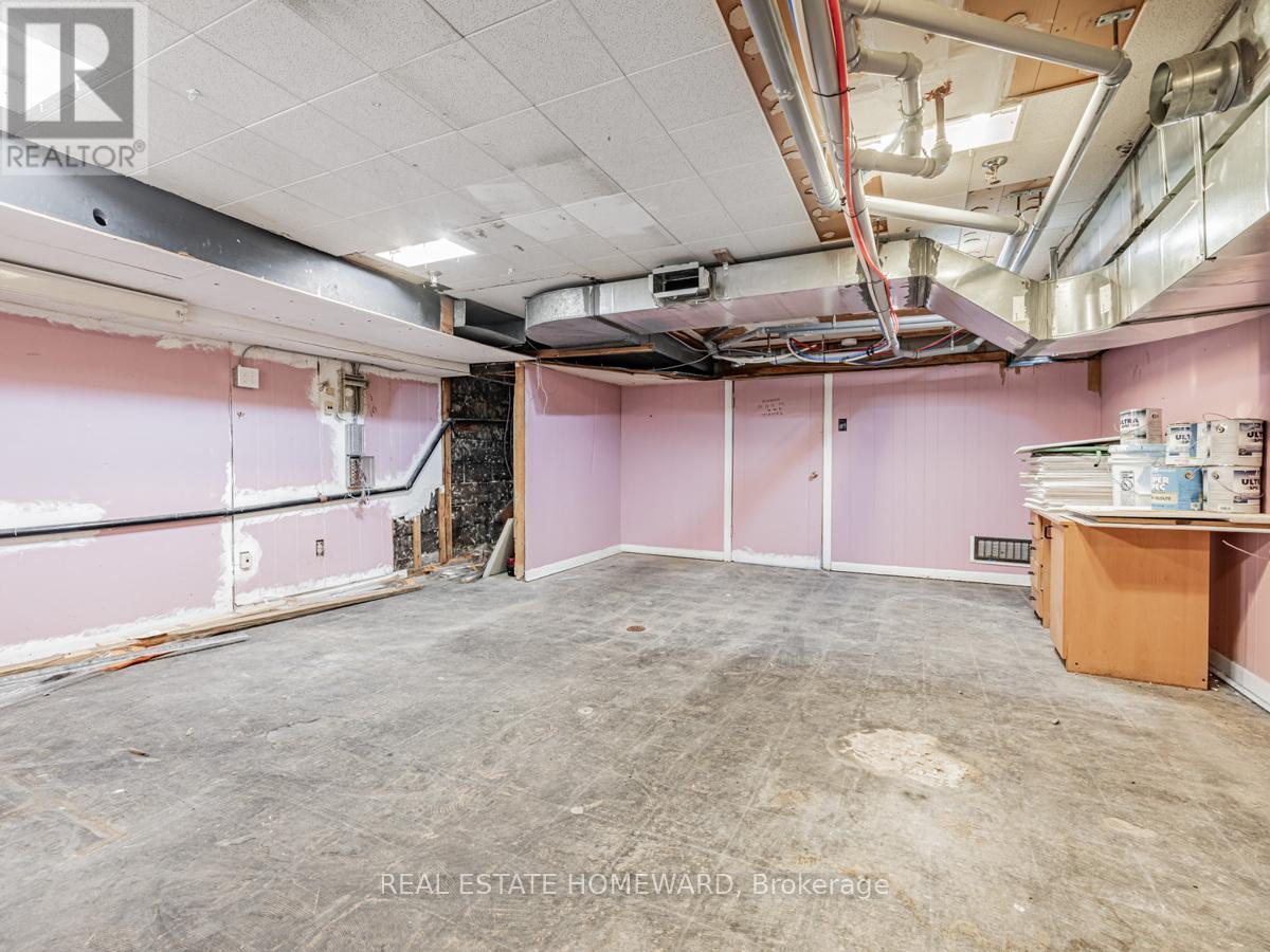 Photo 15 of 2438 Danforth Avenue, Toronto ON
