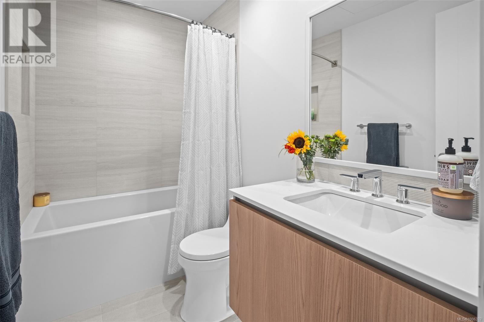 Photo 7 of 703 2000 Hannington Rd, Langford BC