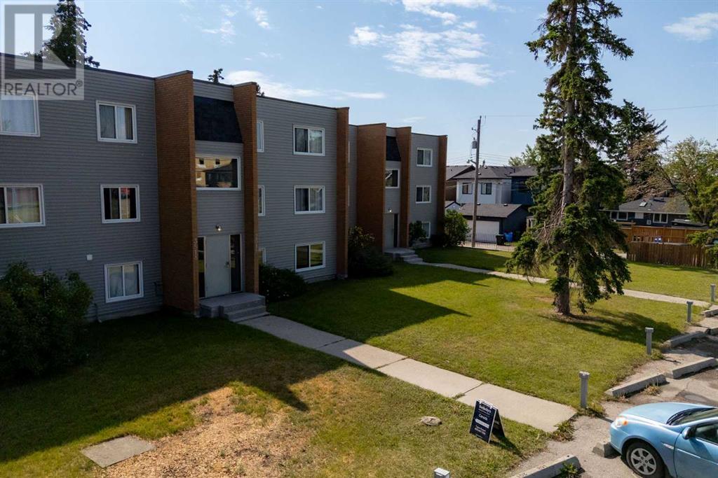 102, 3518 44 Street SW, Calgary, Alberta
