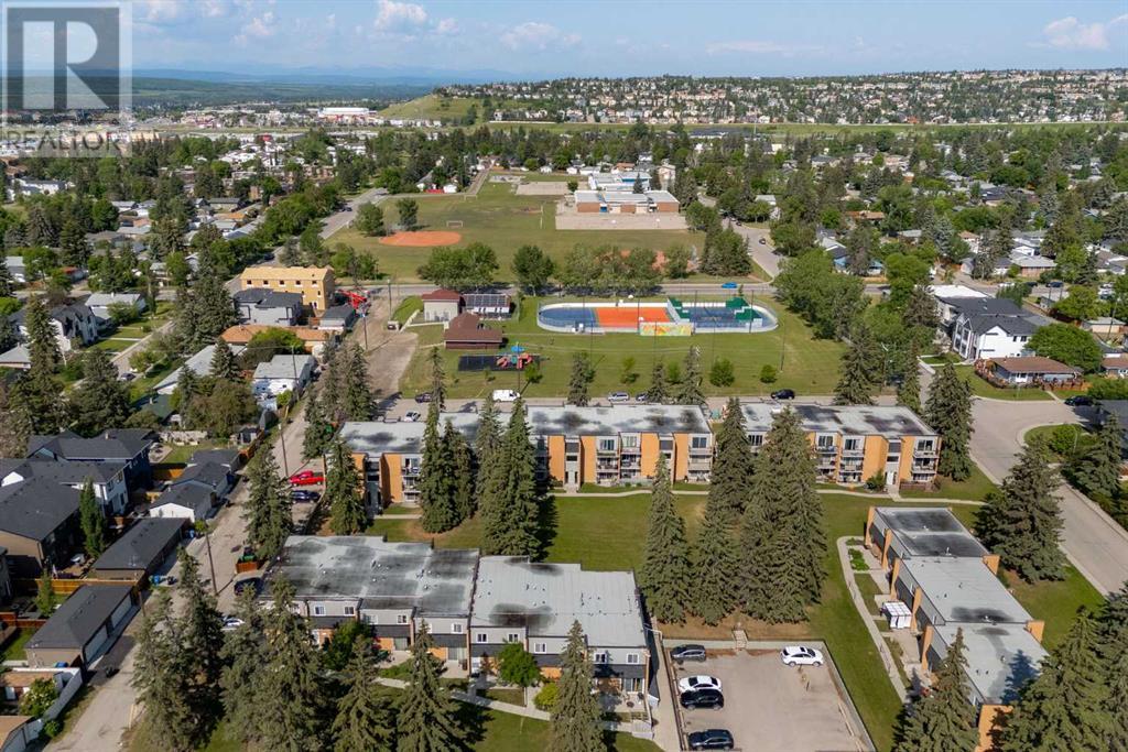 Single Family House for Sale in    Street SW Glenbrook Calgary 