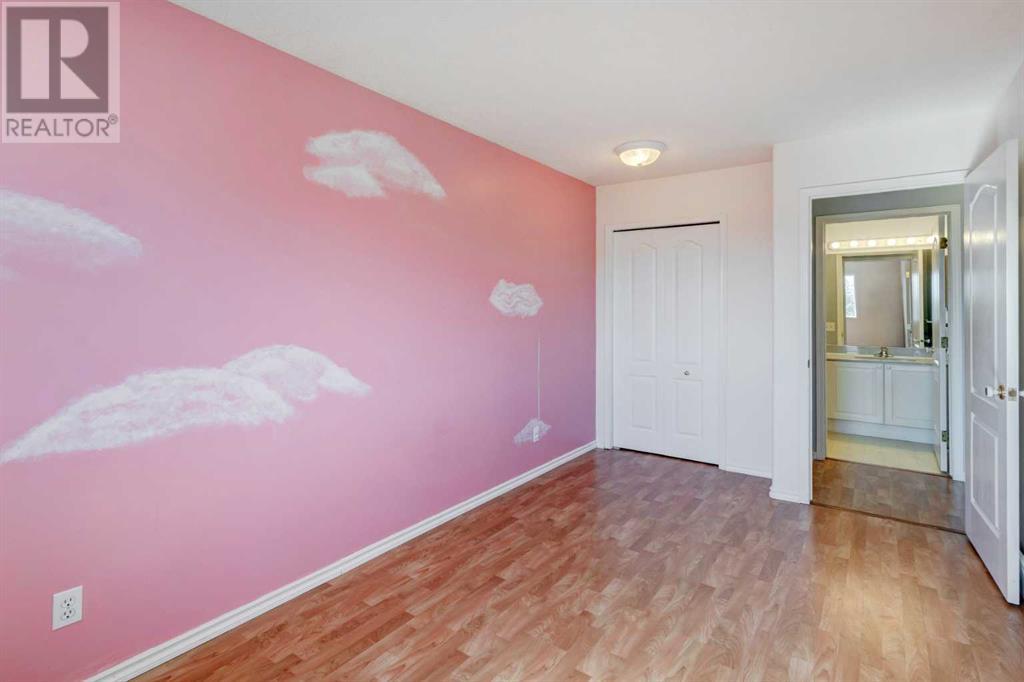 Single Family House Bi-level for Sale in  Laguna Way NE Monterey Park Calgary 