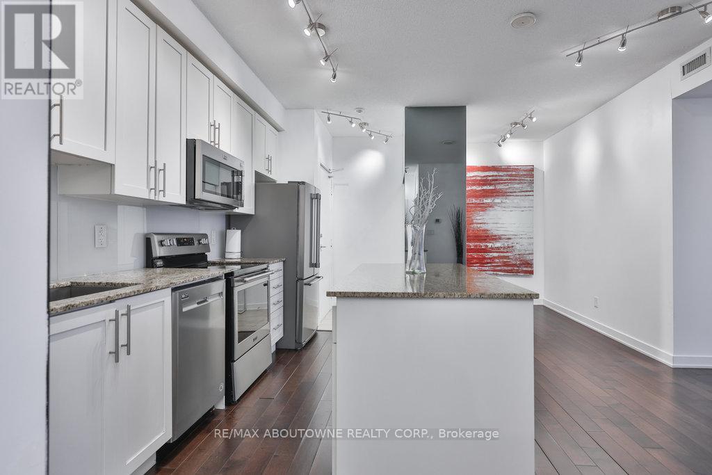 Photo 11 of 3109 4099 Brickstone Mews, Mississauga ON