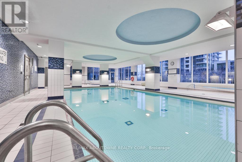 Photo 1 of 3109 4099 Brickstone Mews, Mississauga ON