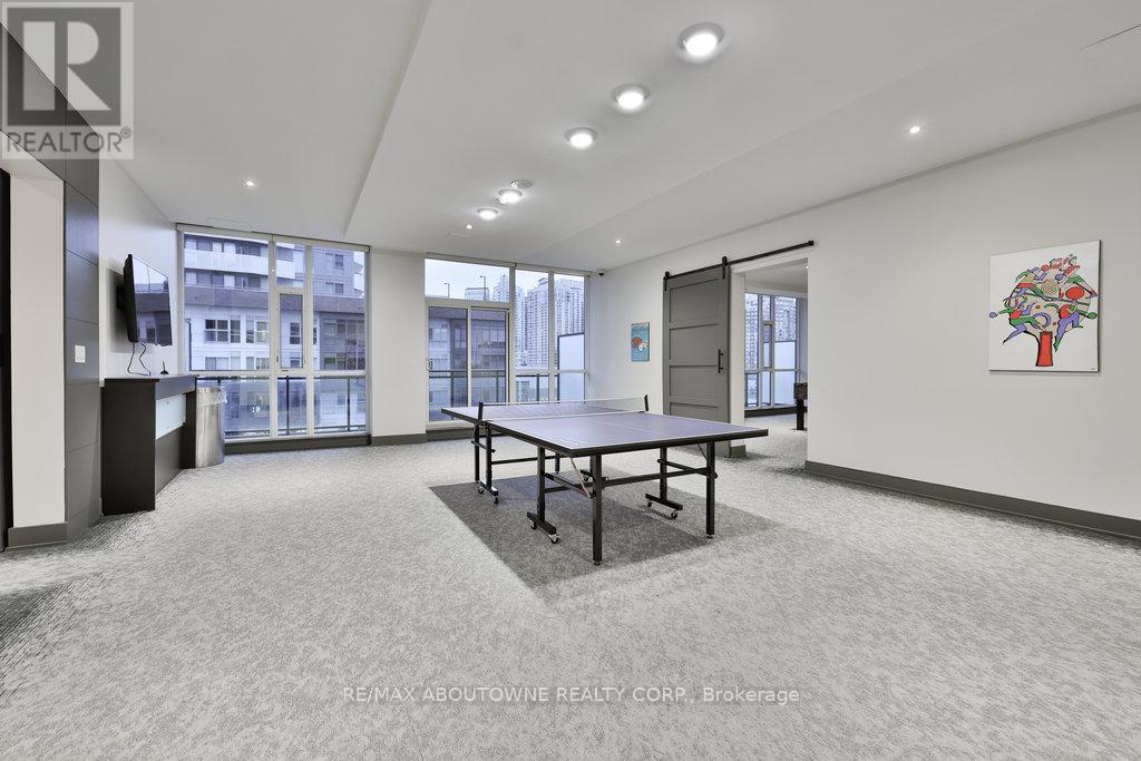 Photo 3 of 3109 4099 Brickstone Mews, Mississauga ON