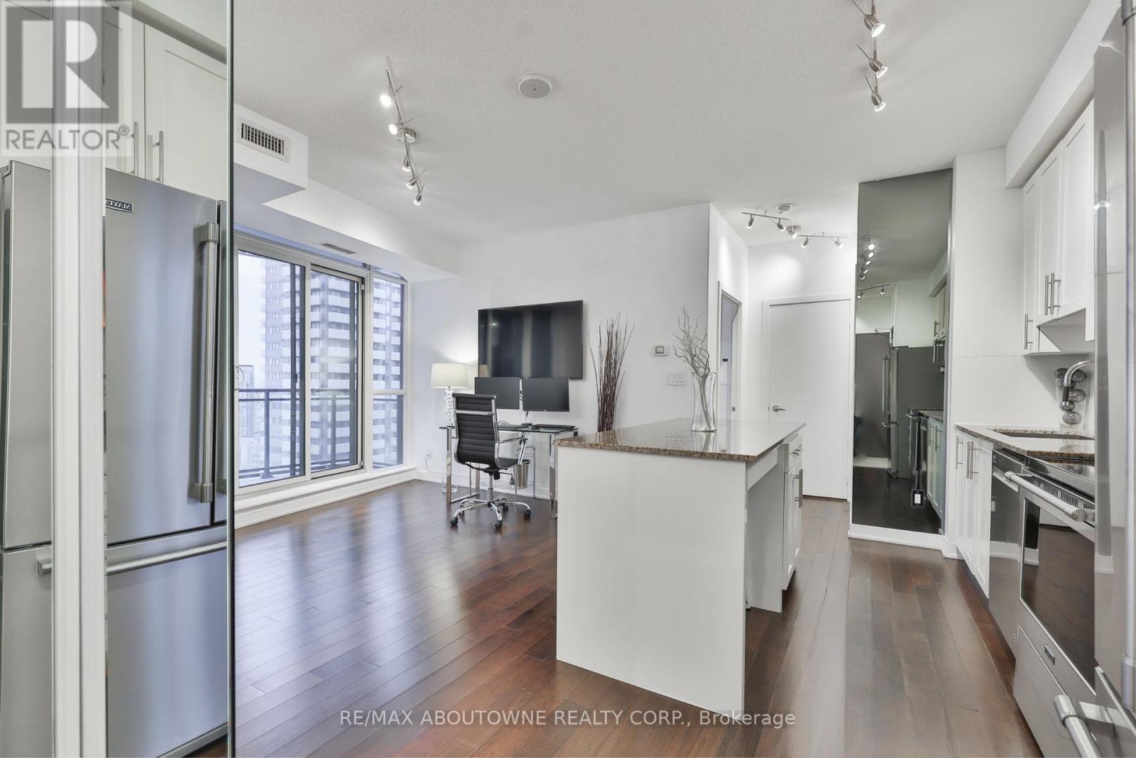 Photo 23 of 3109 4099 Brickstone Mews, Mississauga ON