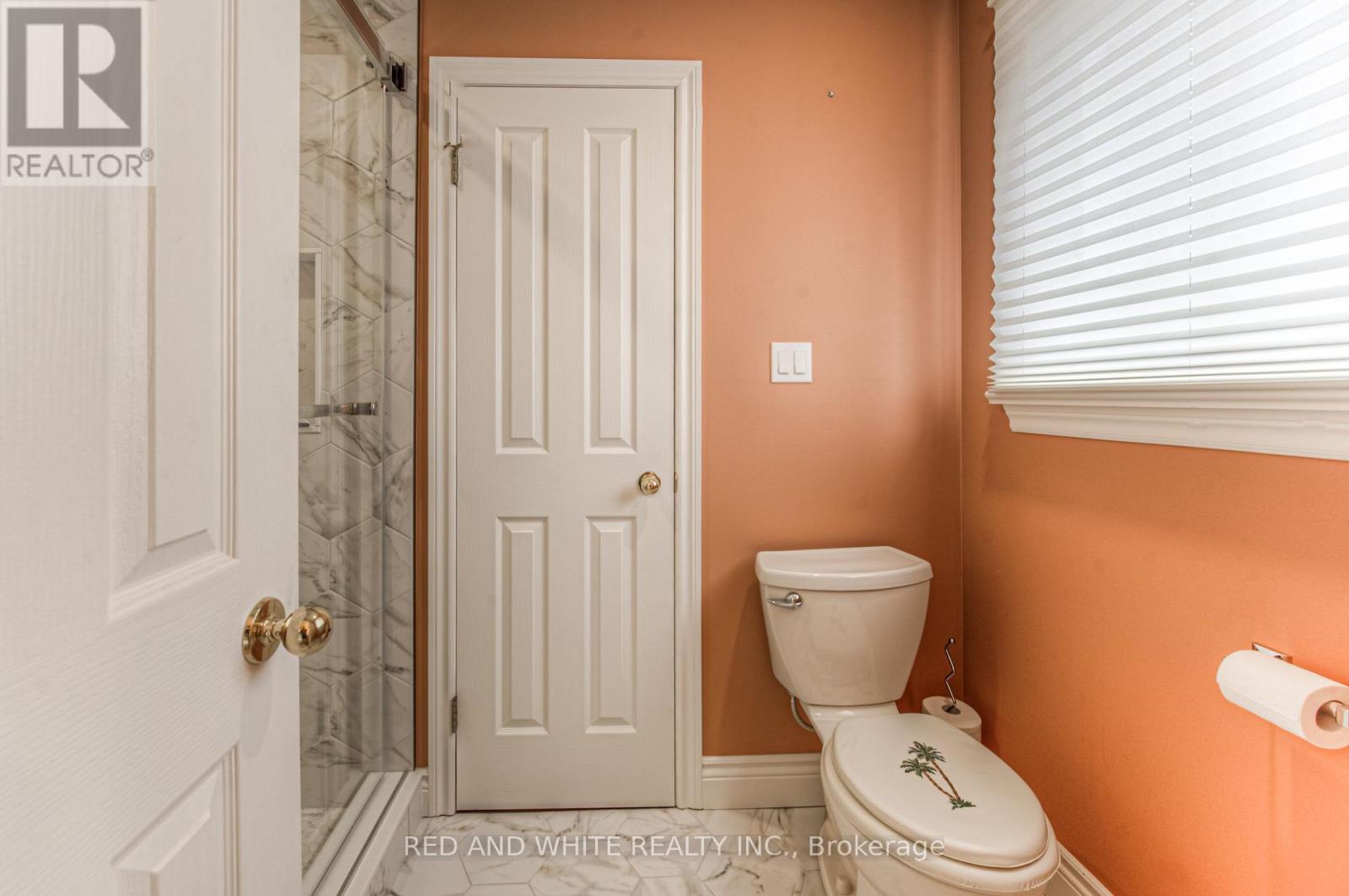 Photo 40 of 2 Morningview Place, Kitchener ON