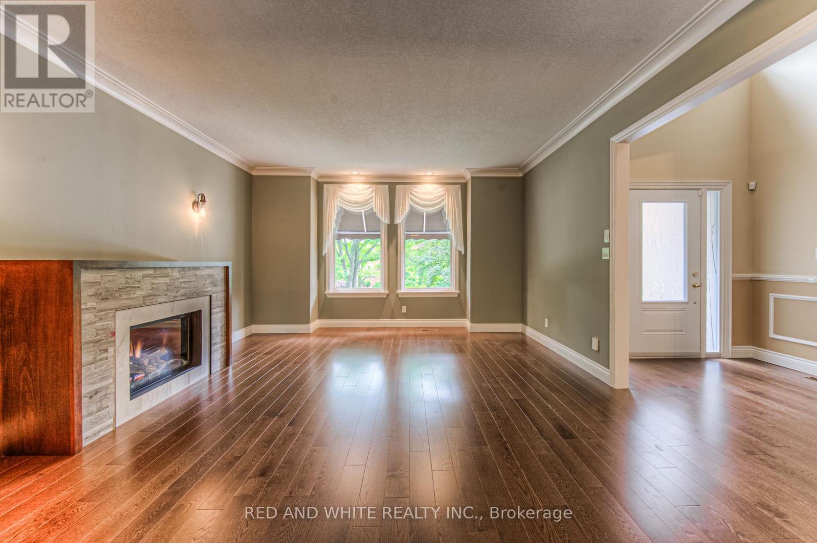 Photo 10 of 2 Morningview Place, Kitchener ON