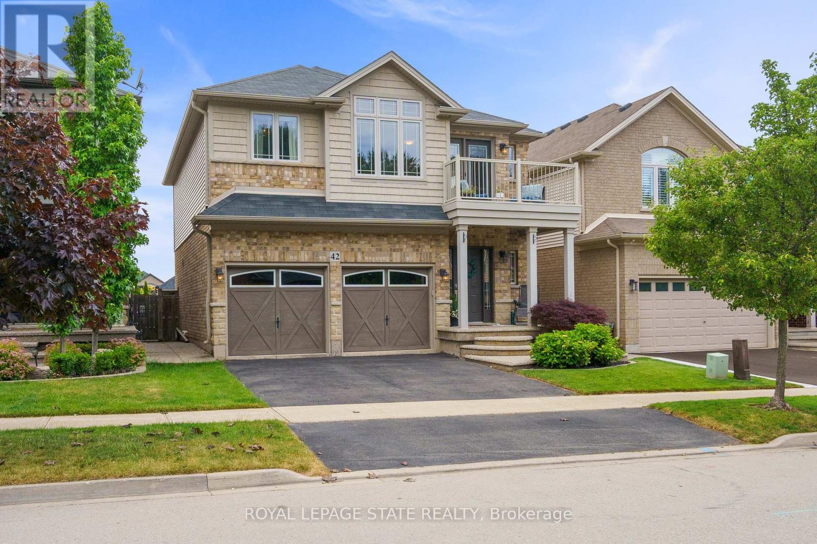 Photo 31 of 42 Chestnut Drive, Grimsby ON