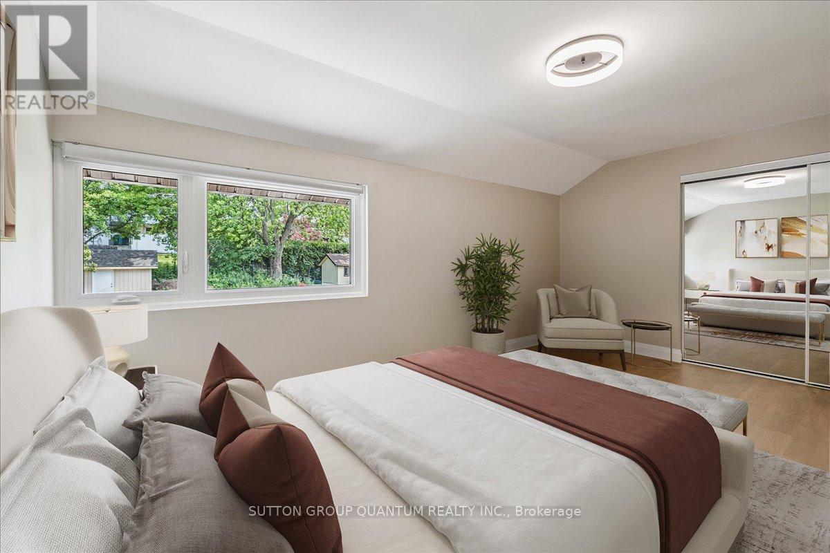 Photo 13 of Unit 1 18 Pleasant Avenue, Hamilton ON