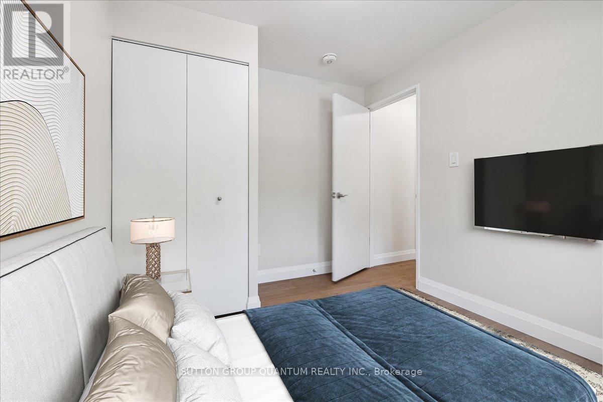 Photo 2 of Unit 1 18 Pleasant Avenue, Hamilton ON