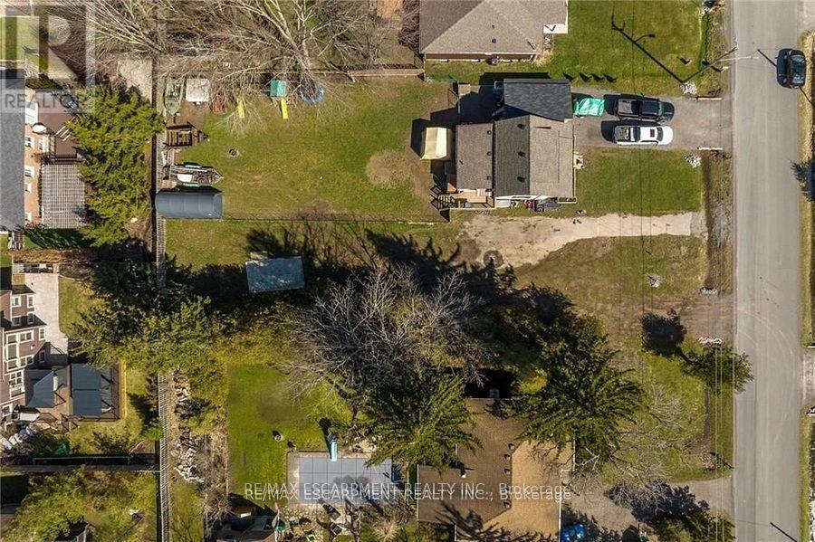 Photo 1 of 815 Foss Road, Pelham ON
