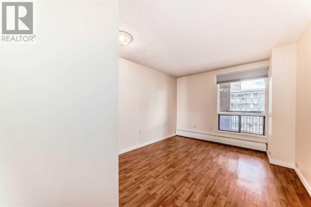 Single Family House for Sale in    Avenue SW Beltline Calgary 