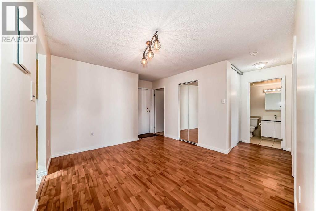 Single Family House for Sale in    Avenue SW Beltline Calgary 