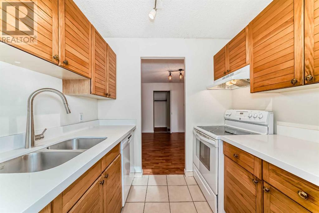 Single Family House for Sale in    Avenue SW Beltline Calgary 