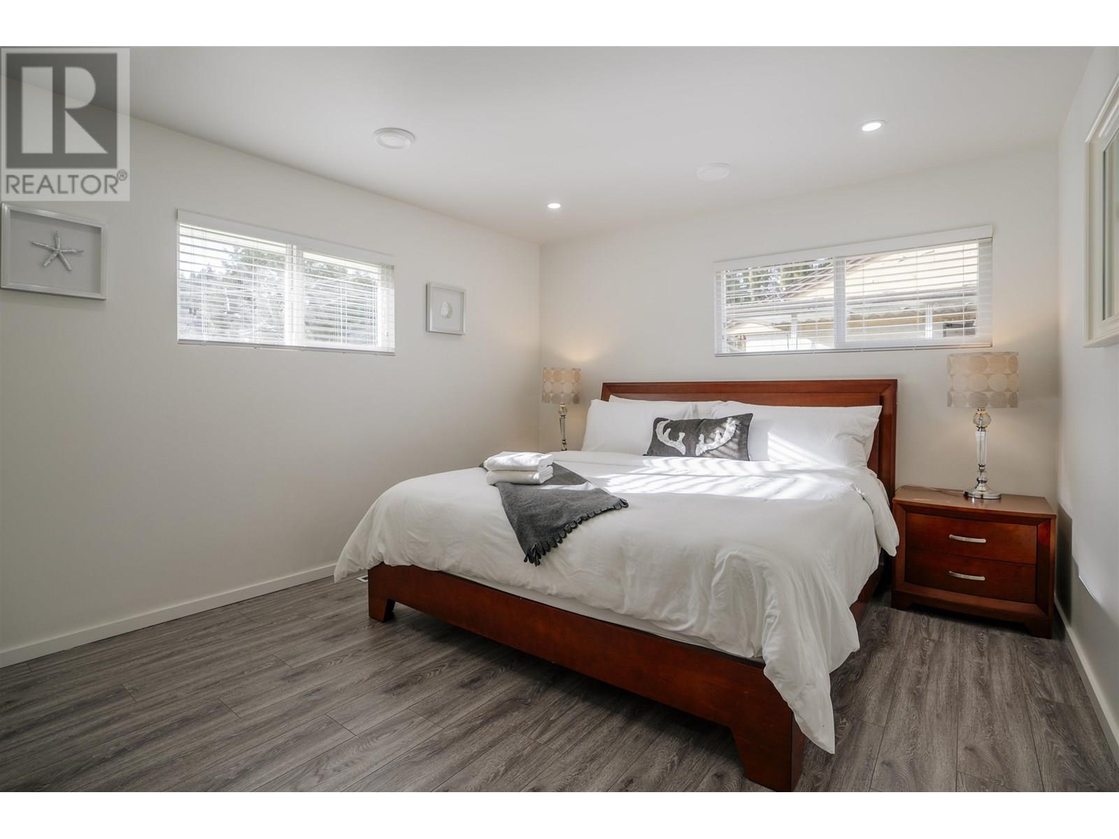 Photo 11 of 2813 St Johns Street, Port Moody BC