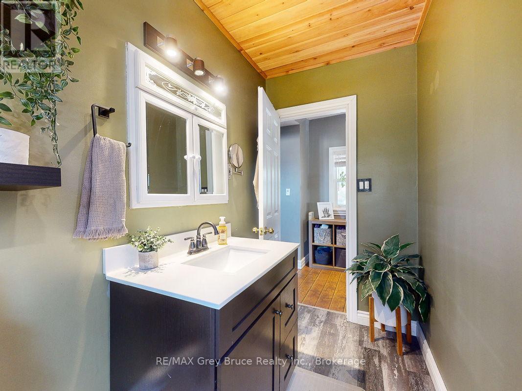 Photo 14 of 523 Tyson Street, South Bruce Peninsula ON