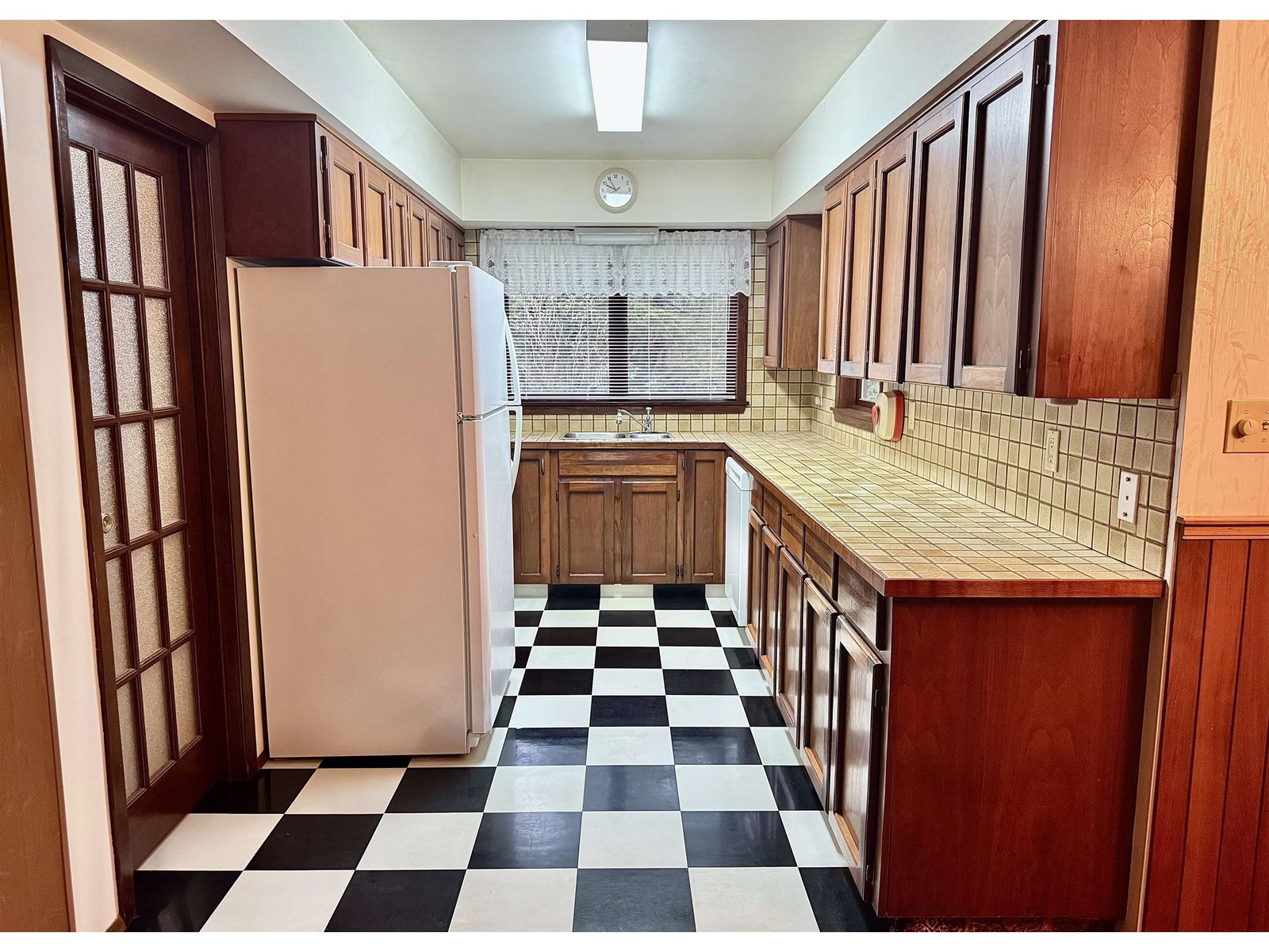 Photo 15 of 29933 Anderson Avenue, Mission BC
