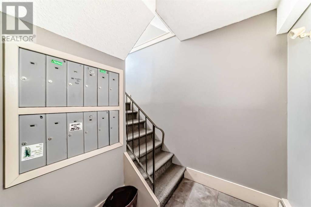 Single Family House for Sale in    Avenue SW South Calgary Calgary 