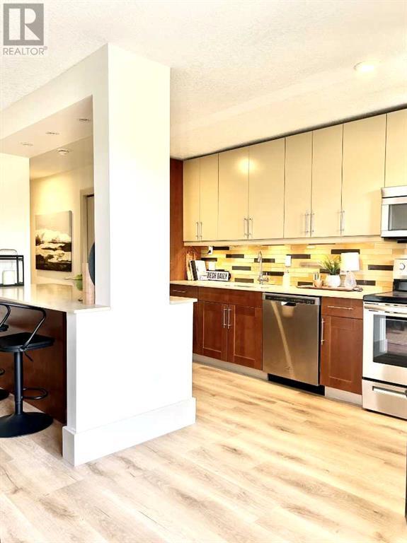 Single Family House for Sale in    Avenue SW South Calgary Calgary 