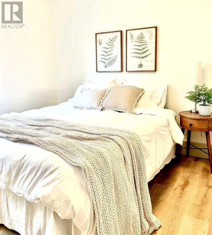 Single Family House for Sale in    Avenue SW South Calgary Calgary 