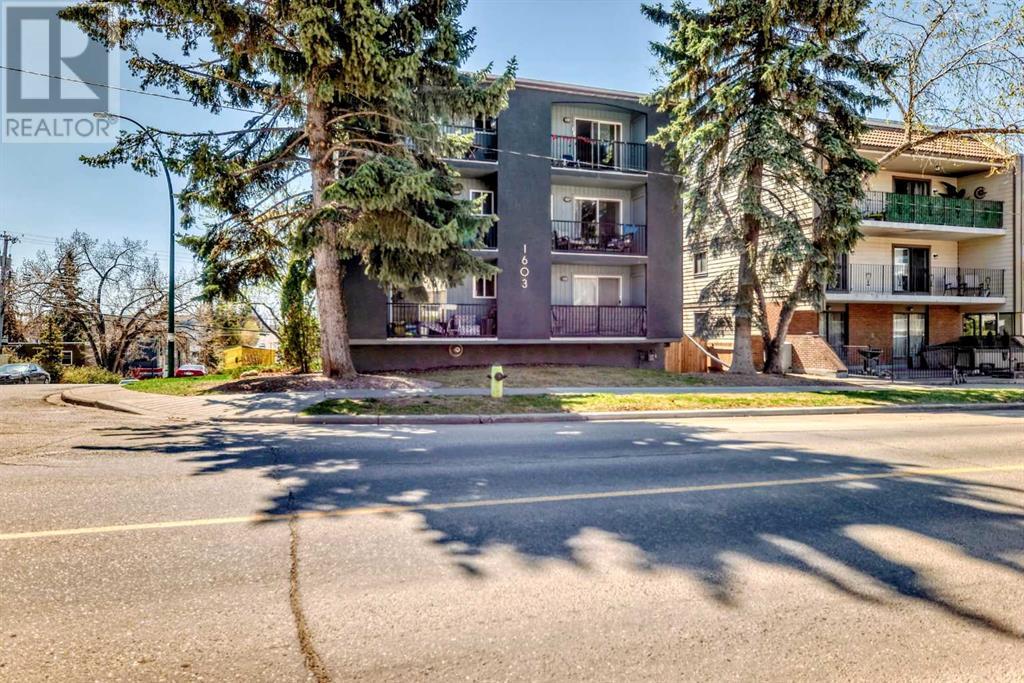 Single Family House for Sale in    Avenue SW South Calgary Calgary 