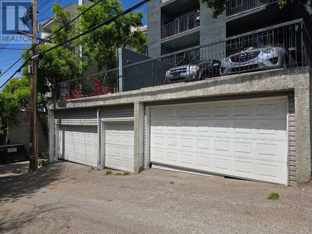 Single Family House for Sale in    Avenue SW South Calgary Calgary 