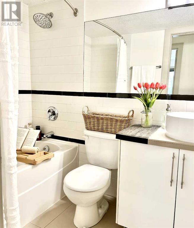 Single Family House for Sale in    Avenue SW South Calgary Calgary 