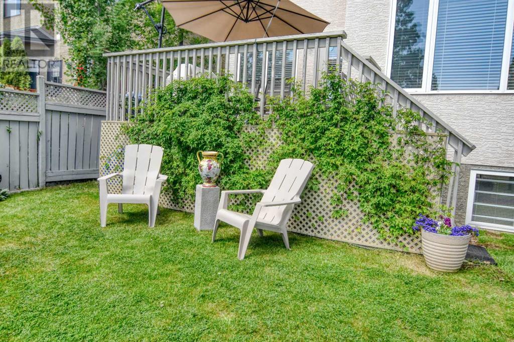 Single Family House for Sale in  Scenic View Close NW Scenic Acres Calgary 