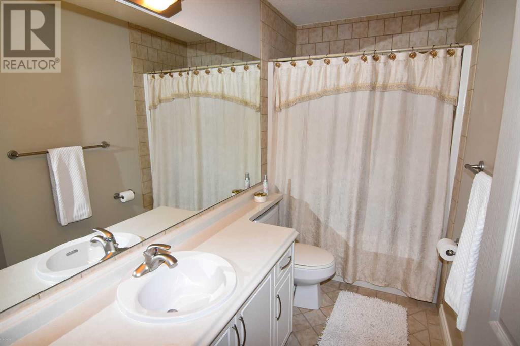 Single Family House for Sale in  Scenic View Close NW Scenic Acres Calgary 