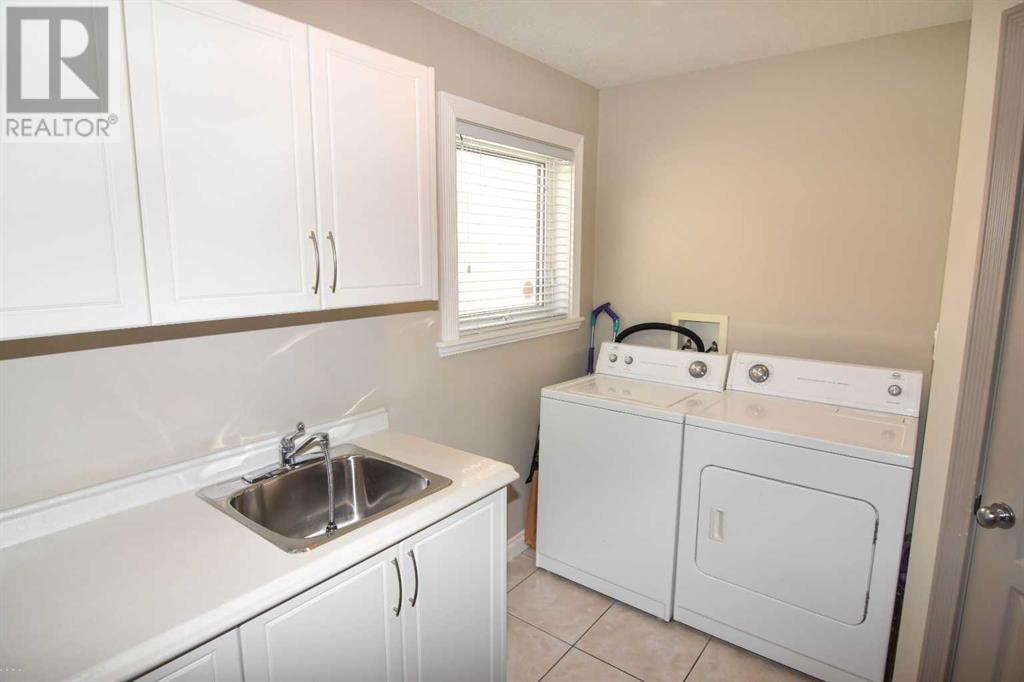 Single Family House for Sale in  Scenic View Close NW Scenic Acres Calgary 