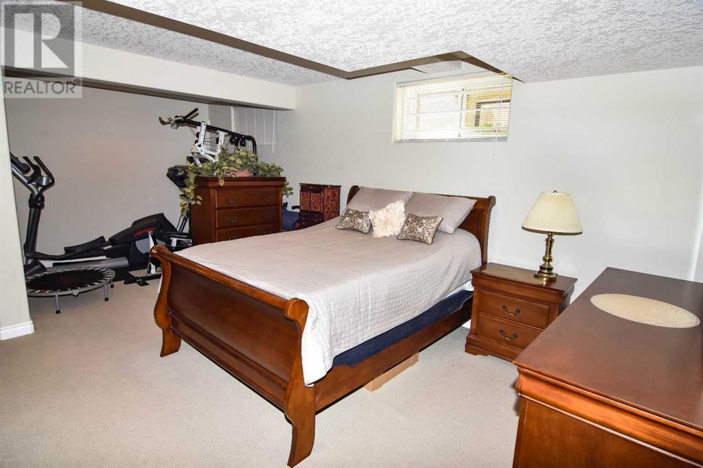 148 Scenic View Close NW, Calgary, Alberta