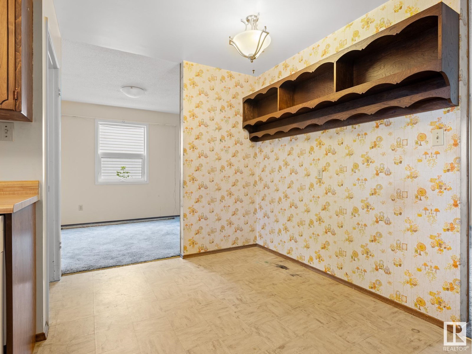 Single Family House Bungalow for Sale in   AV NW Edmonton 
