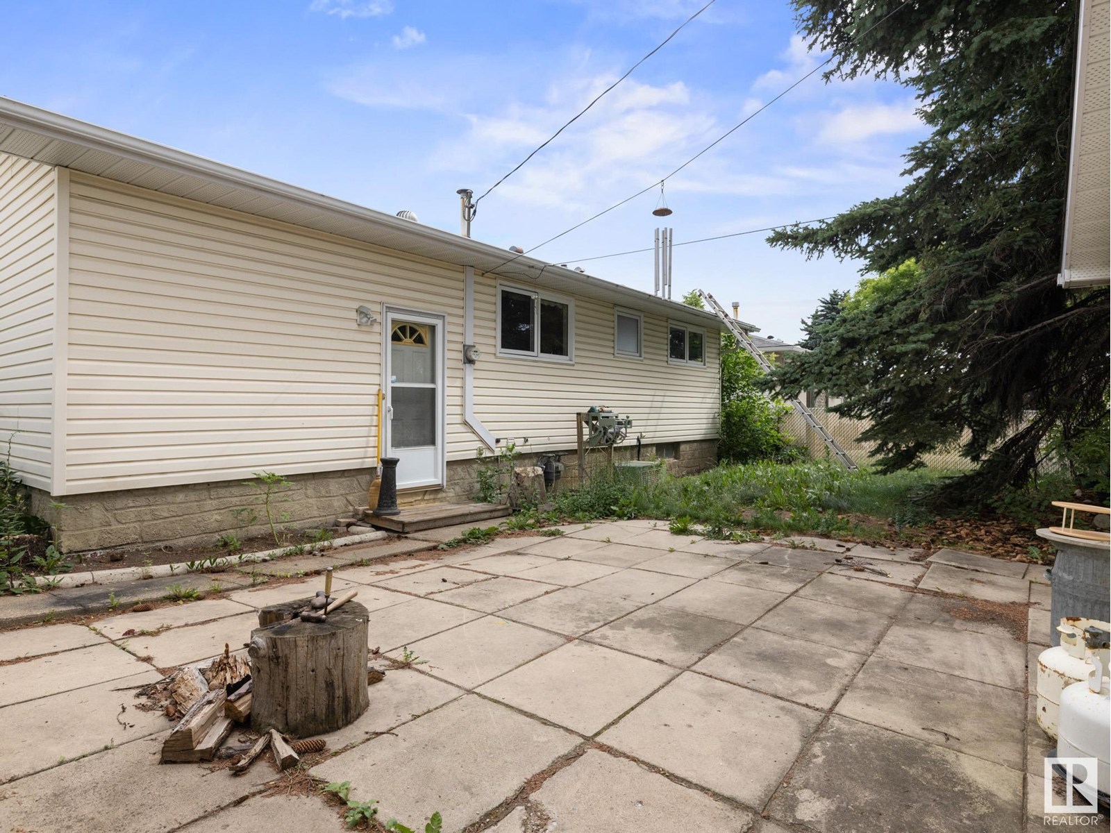 Single Family House Bungalow for Sale in   AV NW Edmonton 