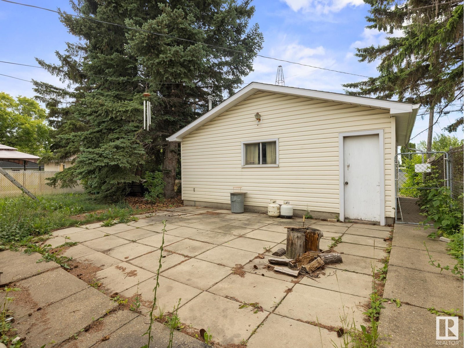 Single Family House Bungalow for Sale in   AV NW Edmonton 
