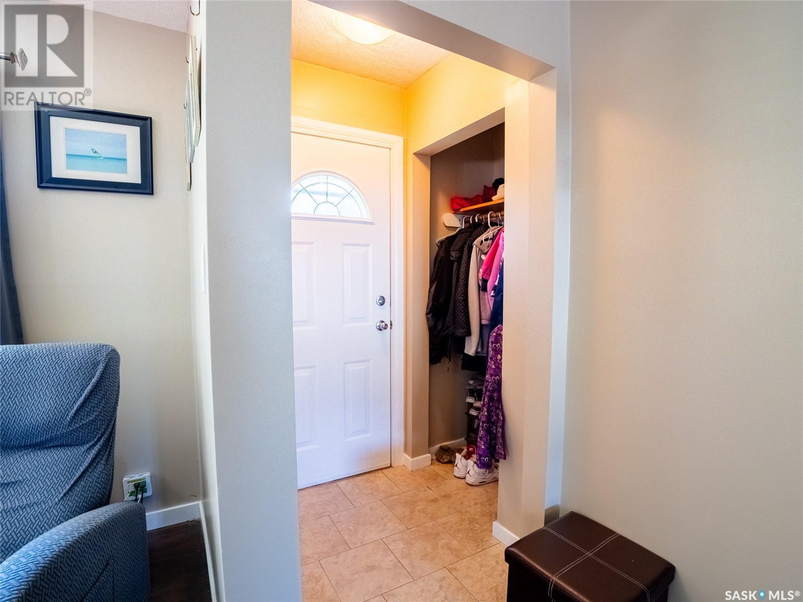 Single Family House Bungalow for Sale in  Forget STREET Regina 