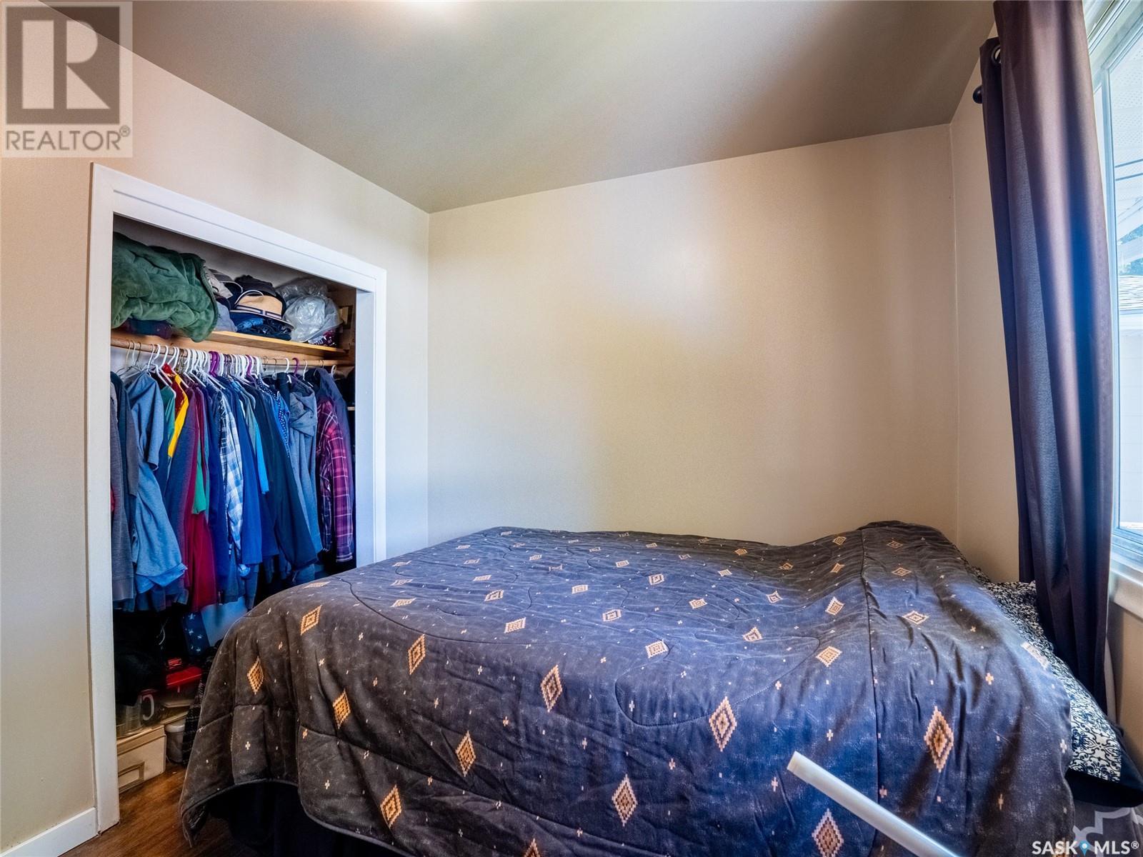 Single Family House Bungalow for Sale in  Forget STREET Regina 