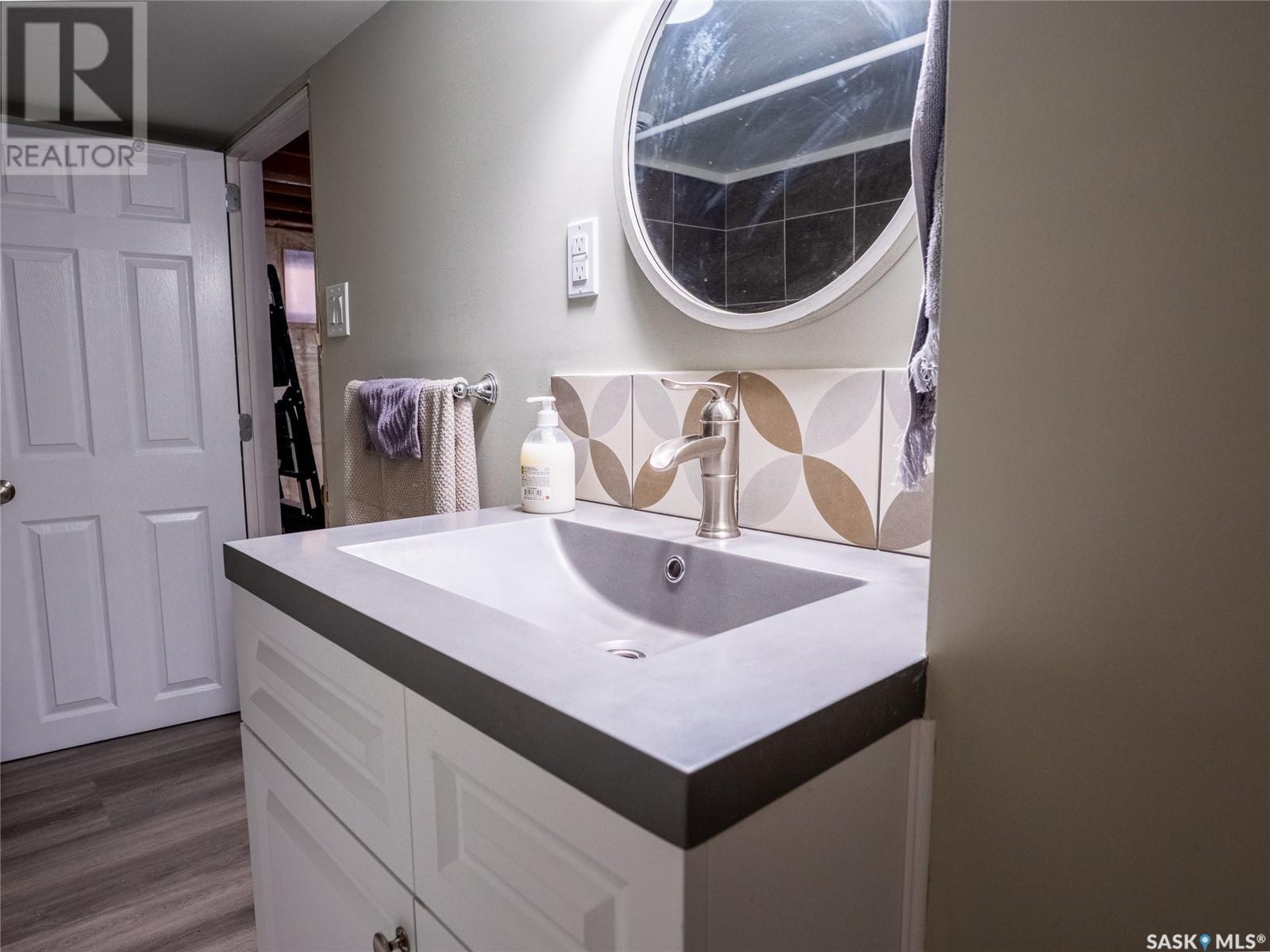 Single Family House Bungalow for Sale in  Forget STREET Regina 