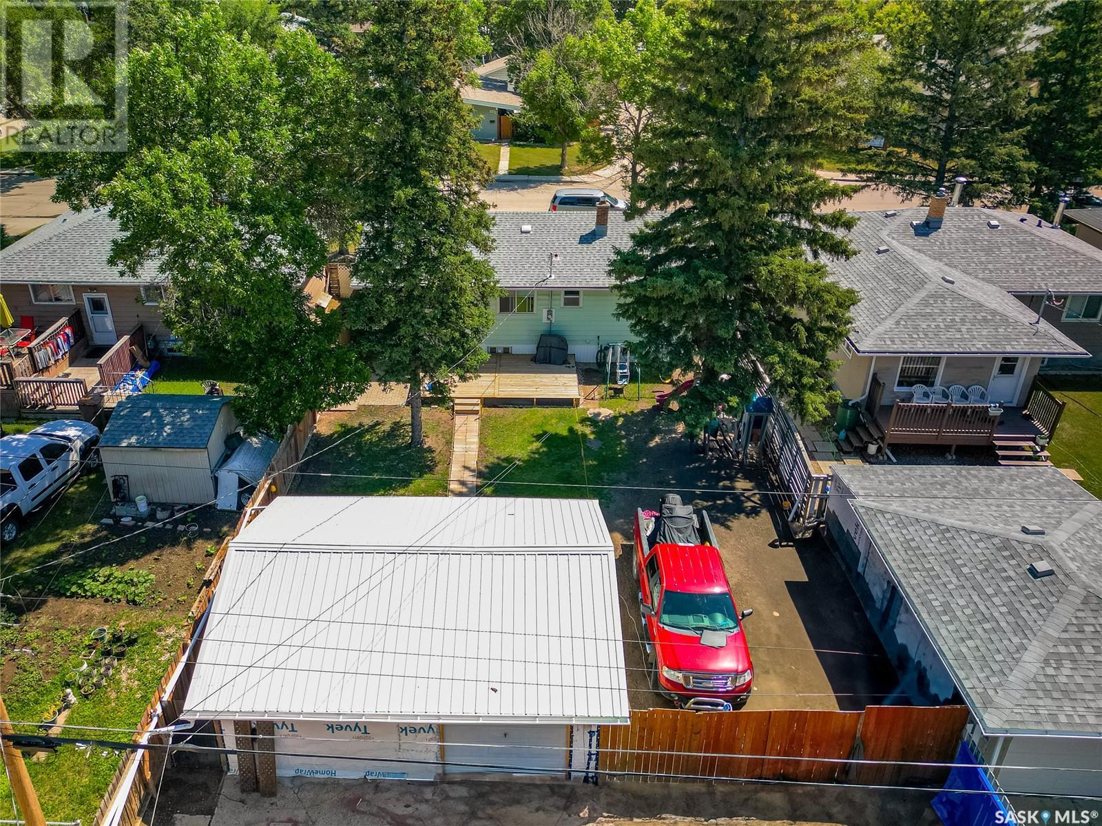 Single Family House Bungalow for Sale in  Forget STREET Regina 